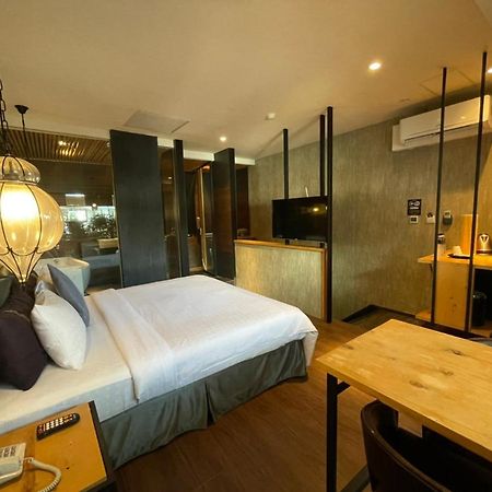 Roppongi Motel - Dalian Pingtung Dış mekan fotoğraf
